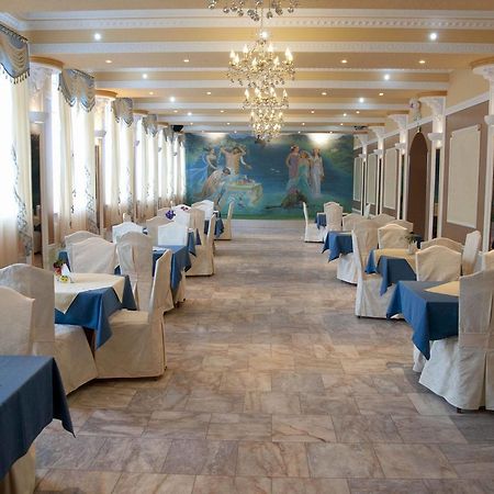 Prezident Hotel Terebesfejérpatak Kültér fotó
