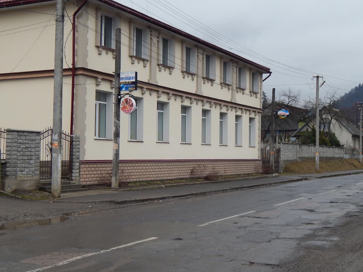 Prezident Hotel Terebesfejérpatak Kültér fotó