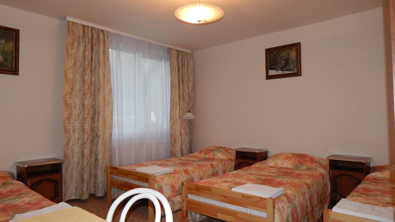 Prezident Hotel Terebesfejérpatak Kültér fotó