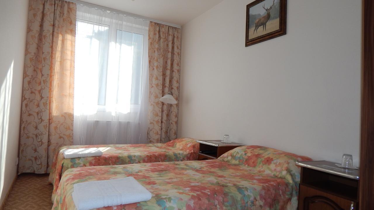 Prezident Hotel Terebesfejérpatak Szoba fotó